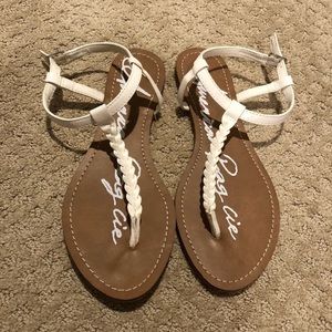 Cute American Rag Sandals 8.5 💜🤩